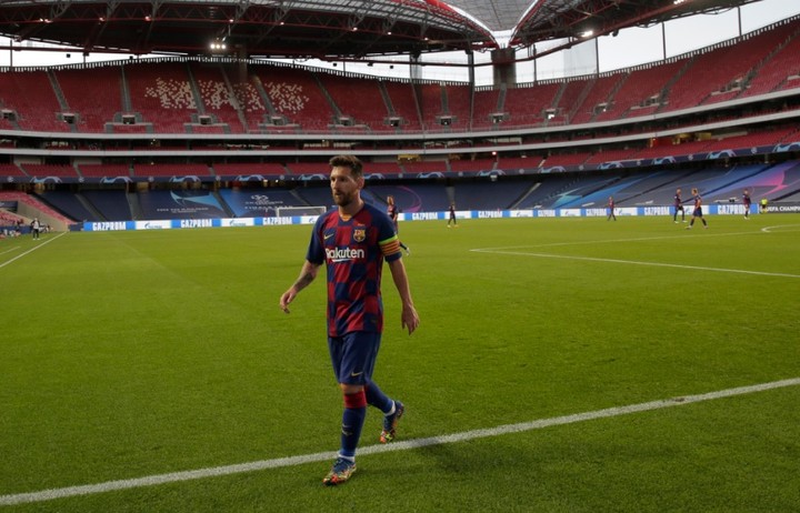 Lietadlo aj VIP boxy. Toto si mal Messi pýtať za zotrvanie v Barce